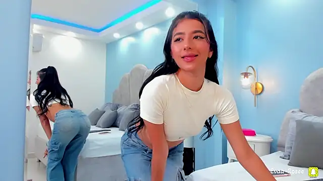 eva roseee online show from 03-01-26, 07:38