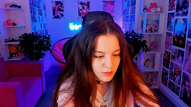 MilaStoyne online show from 03-06-25, 05:57