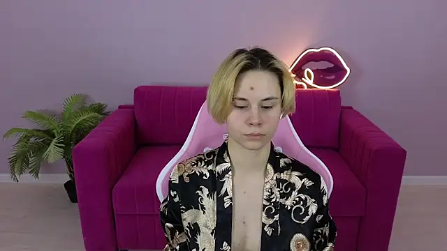 Snapshot of BettyCarter07 chatting on 01-29-25, 09:55 BettyCarter07 online show from 01-29-25, 09:55