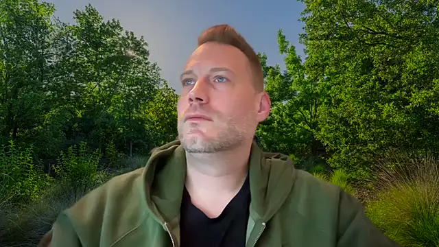 Snapshot of Christian87xxx chatting on 03-05-25, 06:12 Christian87xxx online show from 03-05-25, 06:12