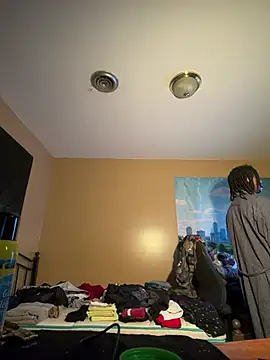 Snapshot of Fabobihh chatting on 03-01-26, 10:56 Fabobihh online show from 03-01-26, 10:56