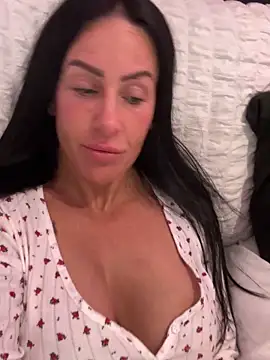 goddess-harper online show from 12-21-25, 09:33