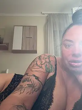 MeganCole01 online show from 01-30-25, 08:54