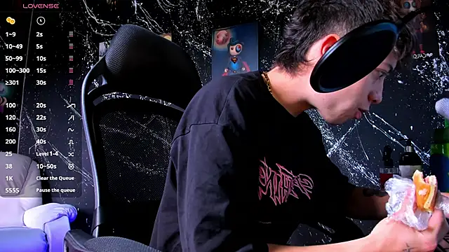 marcuscollins1  online show from 02-10-25, 01:33