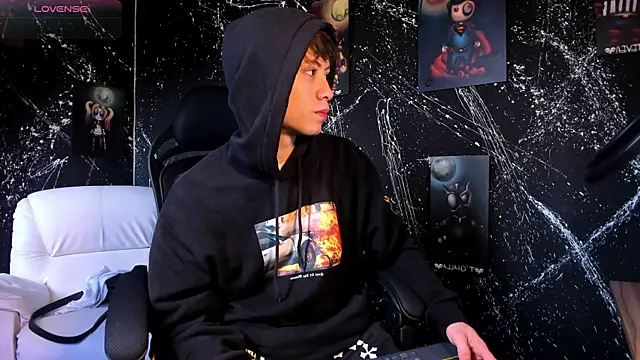 marcuscollins1  online show from 02-25-25, 01:39