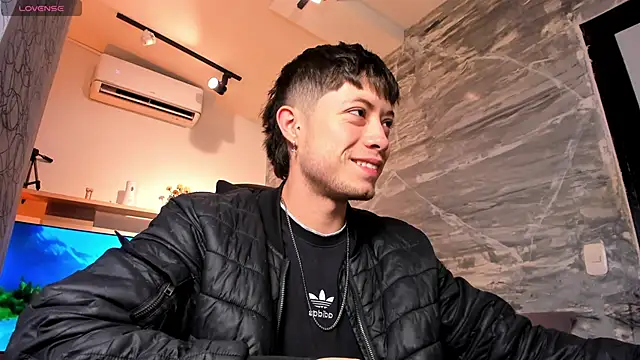 marcuscollins1  online show from 02-18-26, 12:34