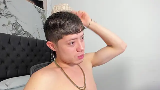 marcuscollins1  online show from 03-25-26, 12:44