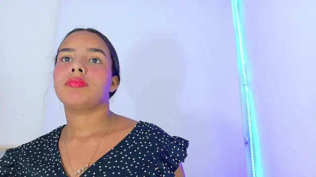 Roxy Stonee online show from 10-23-25, 07:23