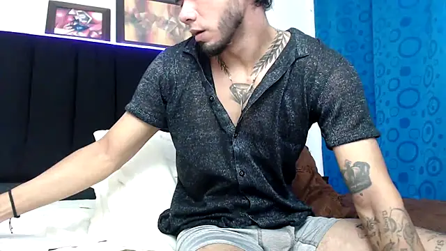 Niick01  online show from 02-23-25, 05:50