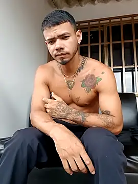 Niick01  online show from 09-13-25, 04:51