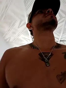 Niick01  online show from 04-11-26, 01:37