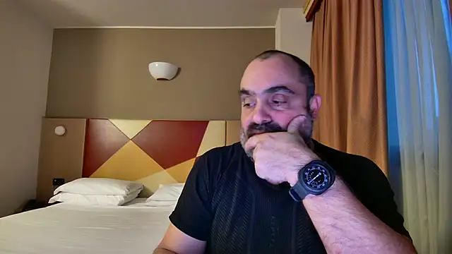 Snapshot of fuocovivo4 chatting on 02-13-25, 05:01 fuocovivo4 online show from 02-13-25, 05:01