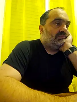 Snapshot of fuocovivo4 chatting on 11-06-25, 05:36 fuocovivo4 online show from 11-06-25, 05:36