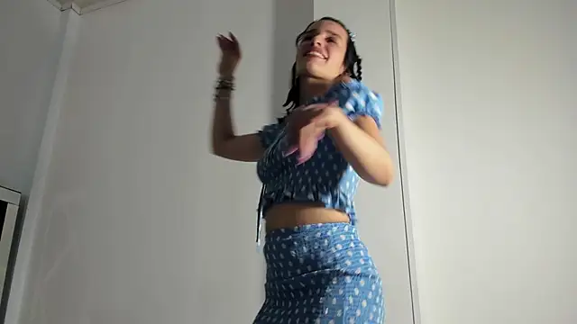 Annyrosee online show from 03-05-25, 09:26