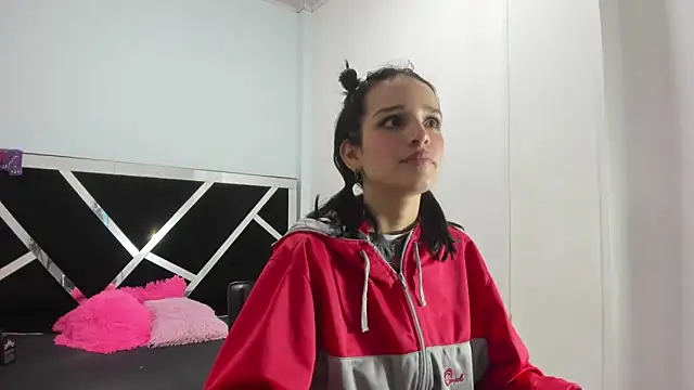 Annyrosee online show from 03-21-25, 07:35