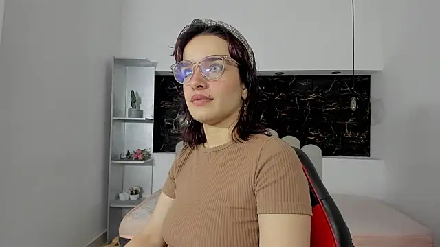 Annyrosee online show from 02-02-26, 07:56