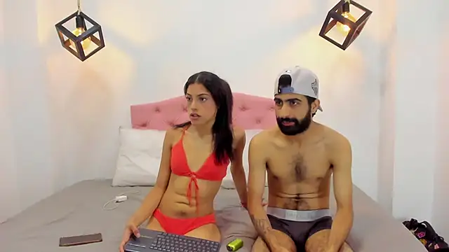 Snapshot of Arah_issaa chatting on 02-02-25, 01:19 Arah issaa online show from 02-02-25, 01:19