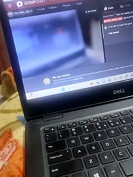 Snapshot of Hot_funky_boy chatting on 02-03-25, 04:20 Hot funky boy online show from 02-03-25, 04:20