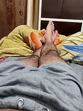 Snapshot of Hot_funky_boy chatting on 03-11-25, 06:52 Hot funky boy online show from 03-11-25, 06:52