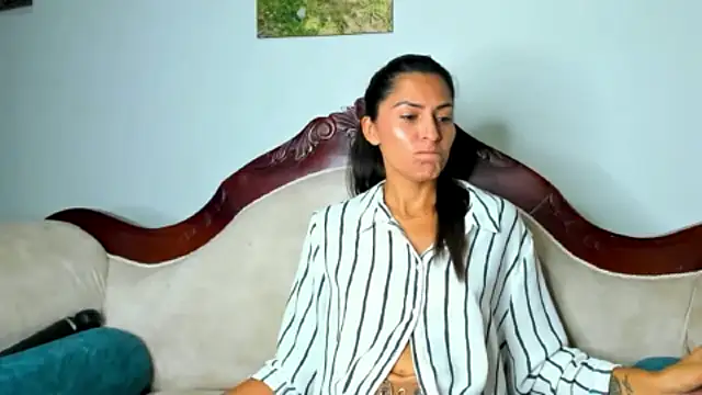 Sofiadelacruz online show from 10-02-25, 10:17