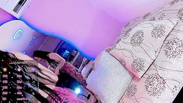 Dalis Hills online show from 04-08-26, 04:45