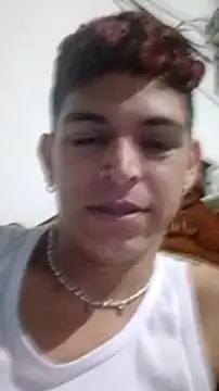 Snapshot of duquehotvoy chatting on 02-07-25, 04:35 duquehotvoy online show from 02-07-25, 04:35