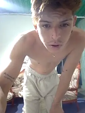 Snapshot of duquehotvoy chatting on 03-03-26, 01:39 duquehotvoy online show from 03-03-26, 01:39