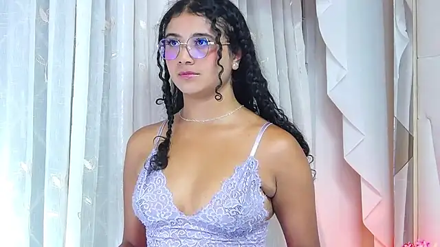 GinevraCarusso online show from 09-08-25, 04:17