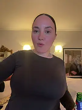 Orgasmille online show from 04-03-26, 06:28