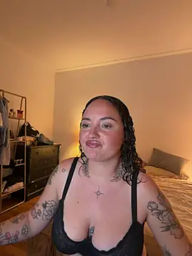 Snapshot of Orgasmille chatting on 07-07-26, 08:35 Orgasmille online show from 07-07-26, 08:35