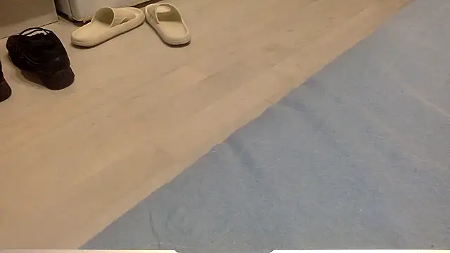 zizouette9999 online show from 01-13-26, 06:57