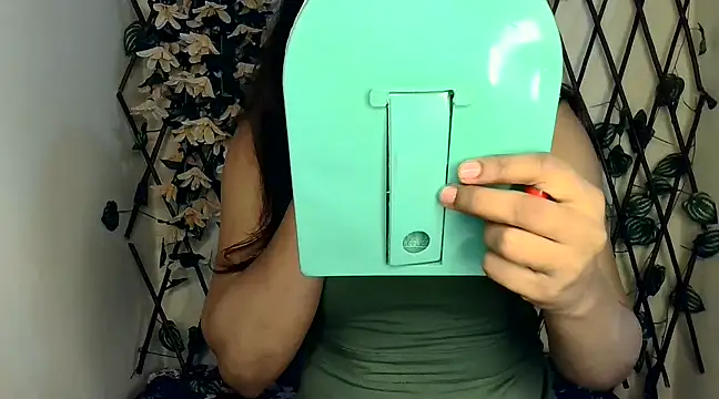 PAYAL SONI  online show from 02-20-25, 06:02