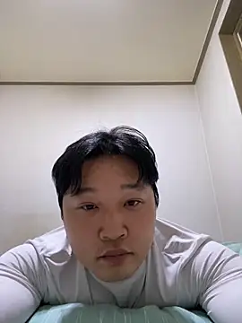 offwhite777 online show from 02-07-25, 09:58