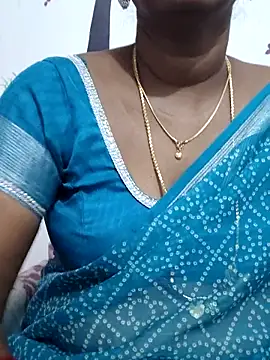 Snapshot of Tamil_Meera12 chatting on 02-20-26, 03:14 Tamil Meera12 online show from 02-20-26, 03:14
