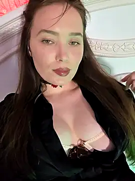 Snapshot of GoddessYanaMironova chatting on 04-18-26, 03:27 GoddessYanaMironova online show from 04-18-26, 03:27