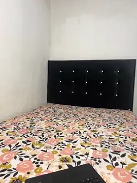 Emma Giraldo online show from 03-14-25, 12:21