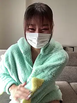 Snapshot of Rara__oo chatting on 02-04-25, 06:04 Rara oo online show from 02-04-25, 06:04