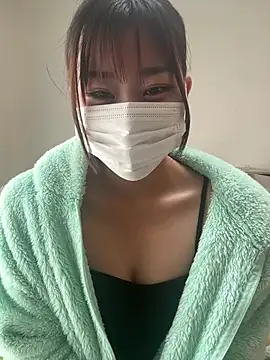 Snapshot of Rara__oo chatting on 02-05-25, 04:37 Rara oo online show from 02-05-25, 04:37