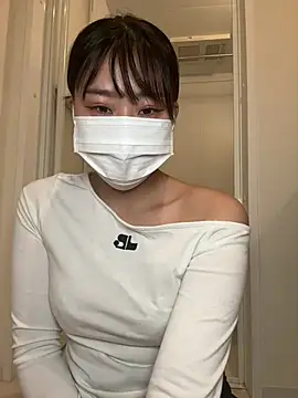 Snapshot of Rara__oo chatting on 03-07-25, 07:30 Rara oo online show from 03-07-25, 07:30