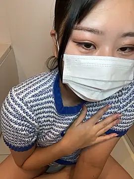 Snapshot of Rara__oo chatting on 11-26-25, 05:19 Rara oo online show from 11-26-25, 05:19