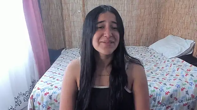 Snapshot of __leaa chatting on 10-12-25, 06:29 leaa online show from 10-12-25, 06:29
