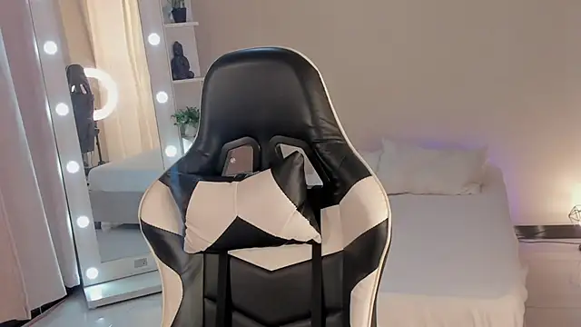 leahaltomm online show from 03-21-25, 06:18