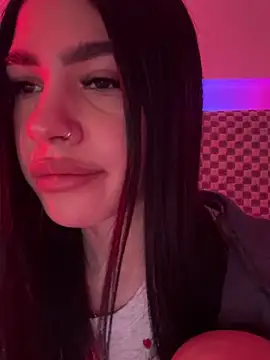 Snapshot of _BbFreya chatting on 02-06-25, 10:43 BbFreya online show from 02-06-25, 10:43