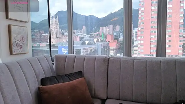 Daphne chers online show from 04-01-26, 07:33