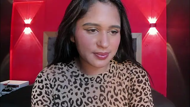 Snapshot of marilynharris chatting on 05-08-26, 11:15 marilynharris online show from 05-08-26, 11:15