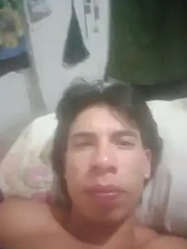 Snapshot of snake_on chatting on 01-31-25, 06:35 snake on online show from 01-31-25, 06:35