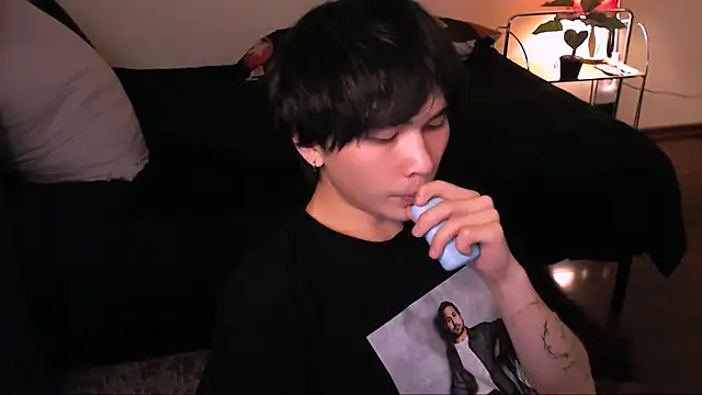 rennnuts online show from 11-26-25, 06:53