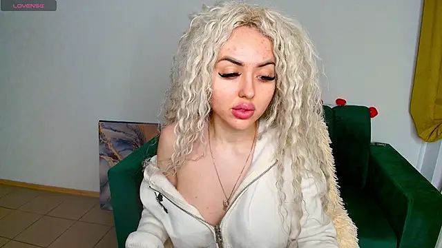 MissisCaty online show from 02-11-25, 07:48