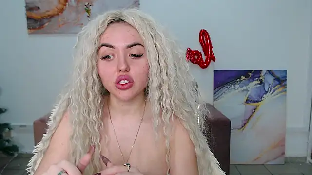 MissisCaty online show from 02-22-25, 04:40