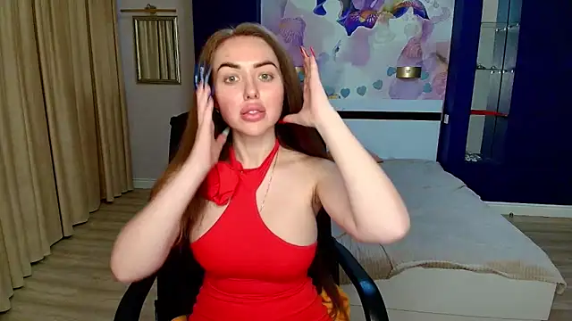 Snapshot of MissisCaty chatting on 11-19-25, 04:56 MissisCaty online show from 11-19-25, 04:56